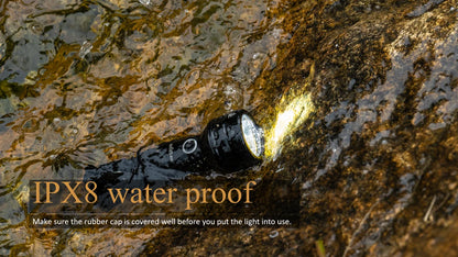 Rechargeable 2100lm LED Long Range Flashlight