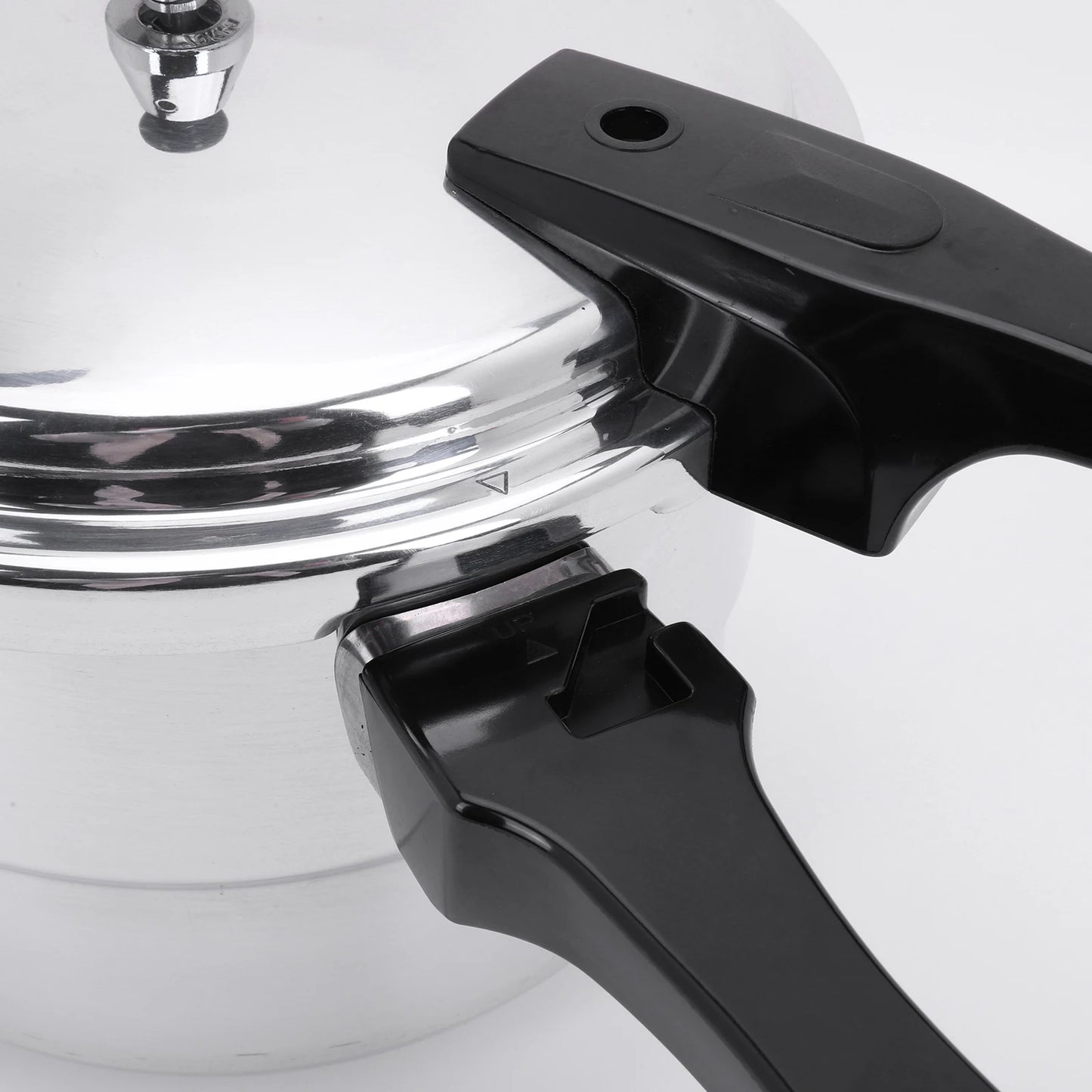 Aluminum Pressure Cooker with Steaming Plate