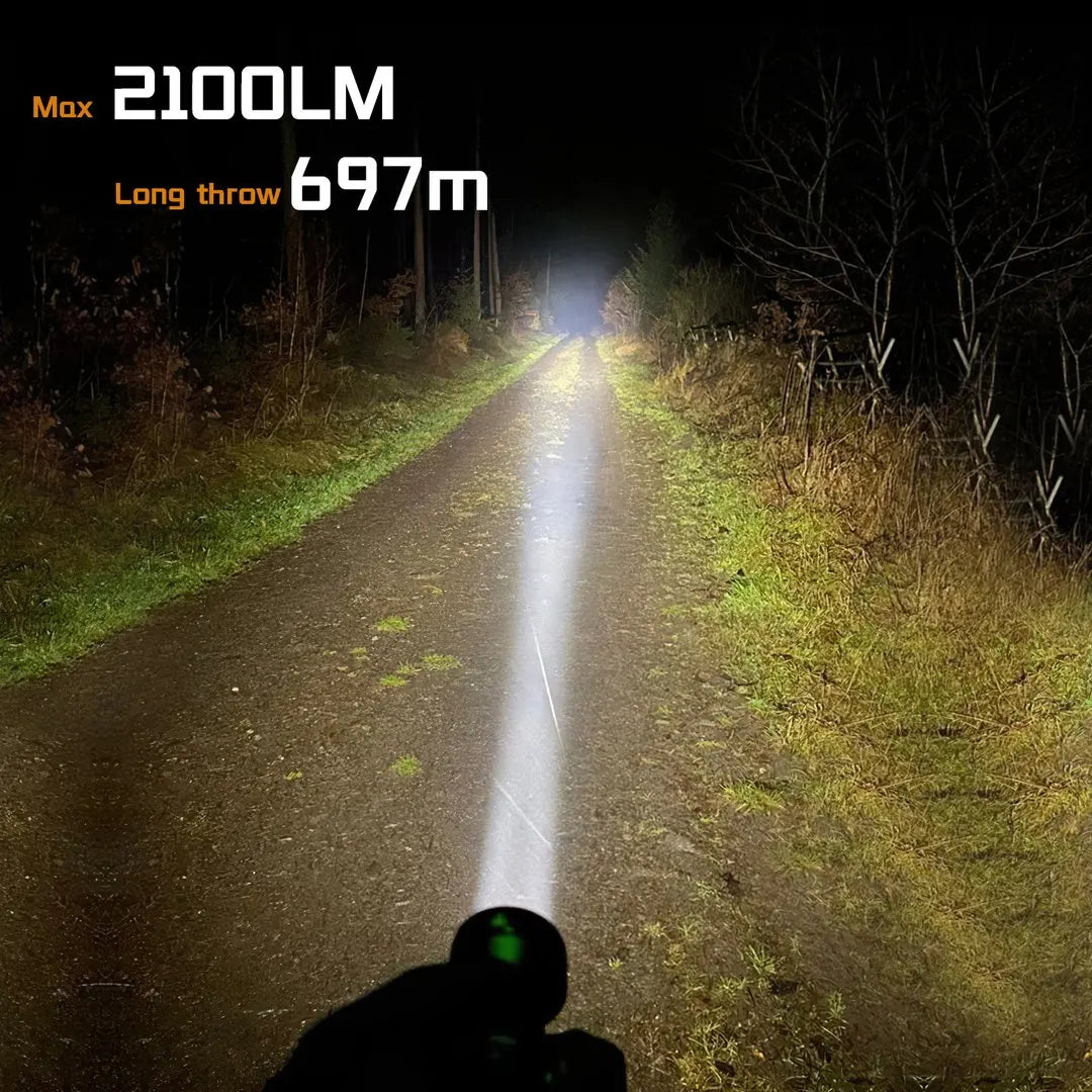 Rechargeable 2100lm LED Long Range Flashlight